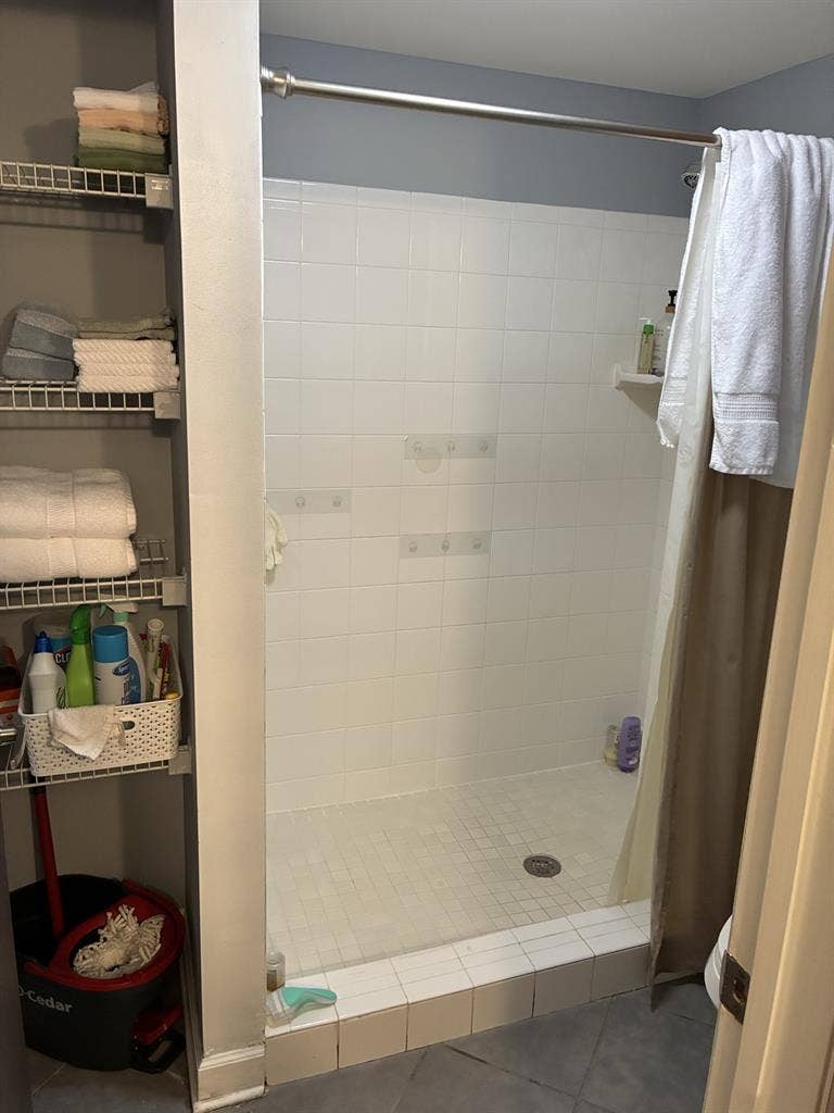 Condo En-suite