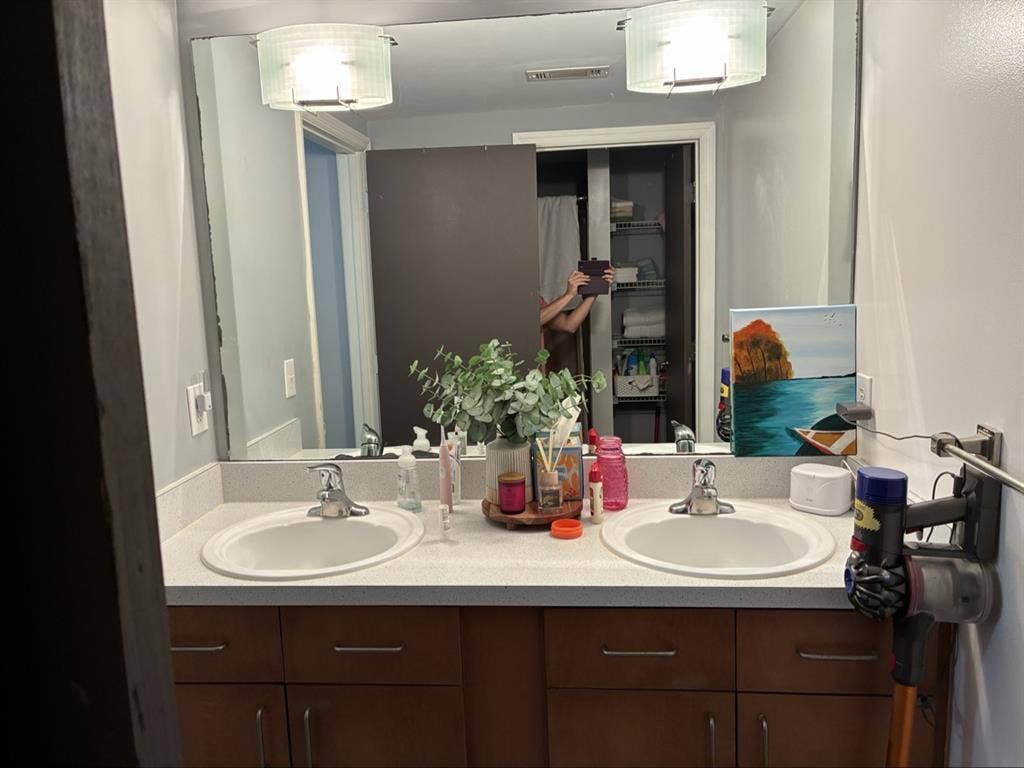 Condo En-suite