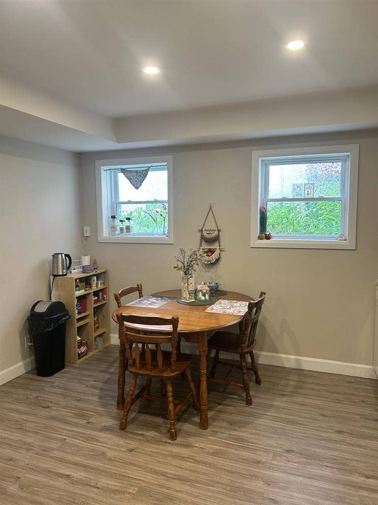 1/2 Lease transfer in NDG!