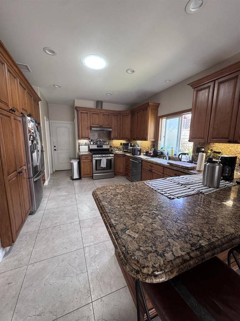 Room and private bathroom