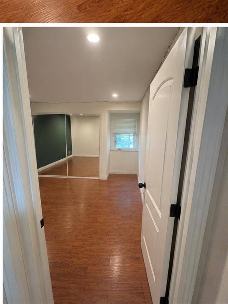Room and private bathroom