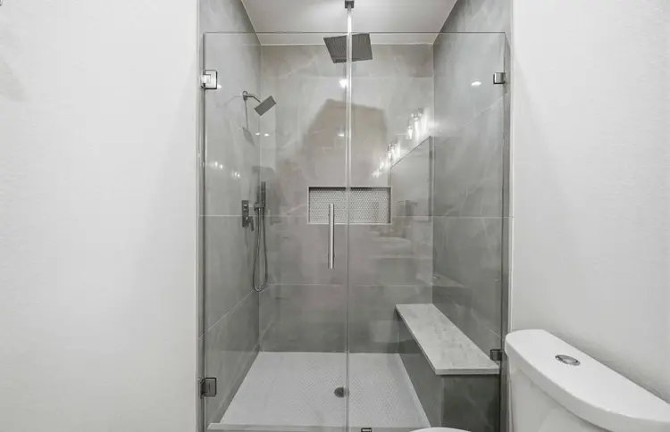 New Listing - 3 Rooms for rent