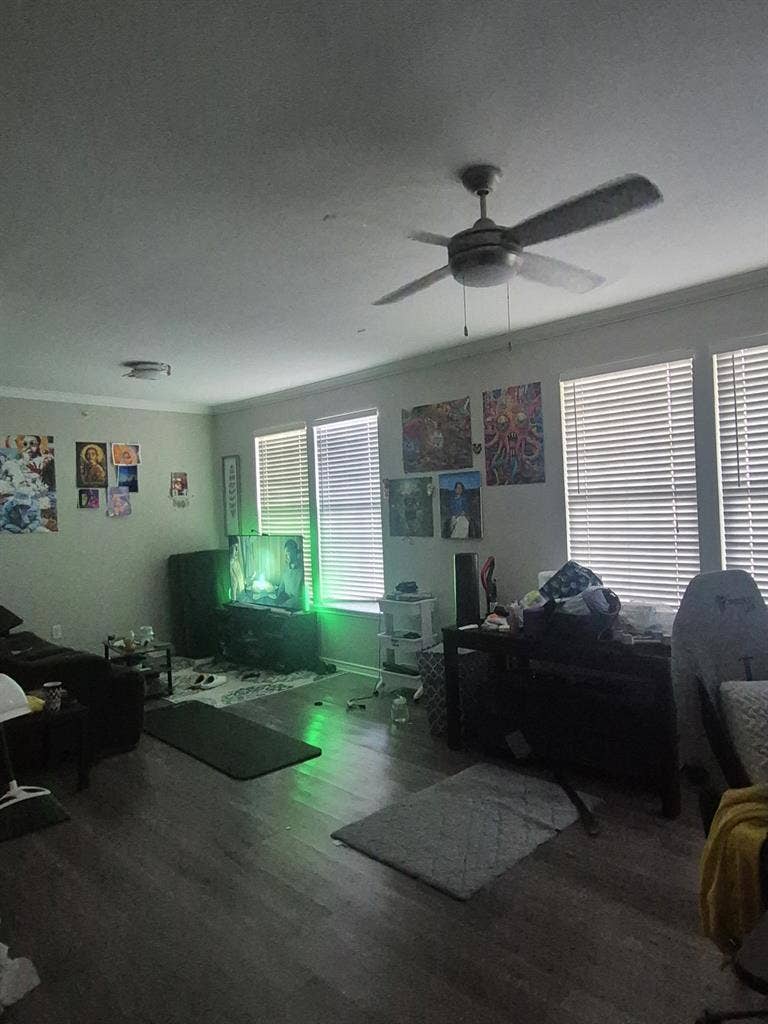 Room for rent short lease