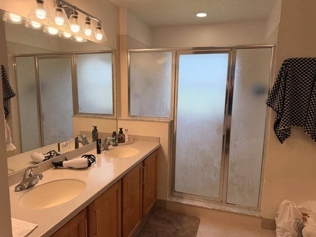 One big size master bedroom
