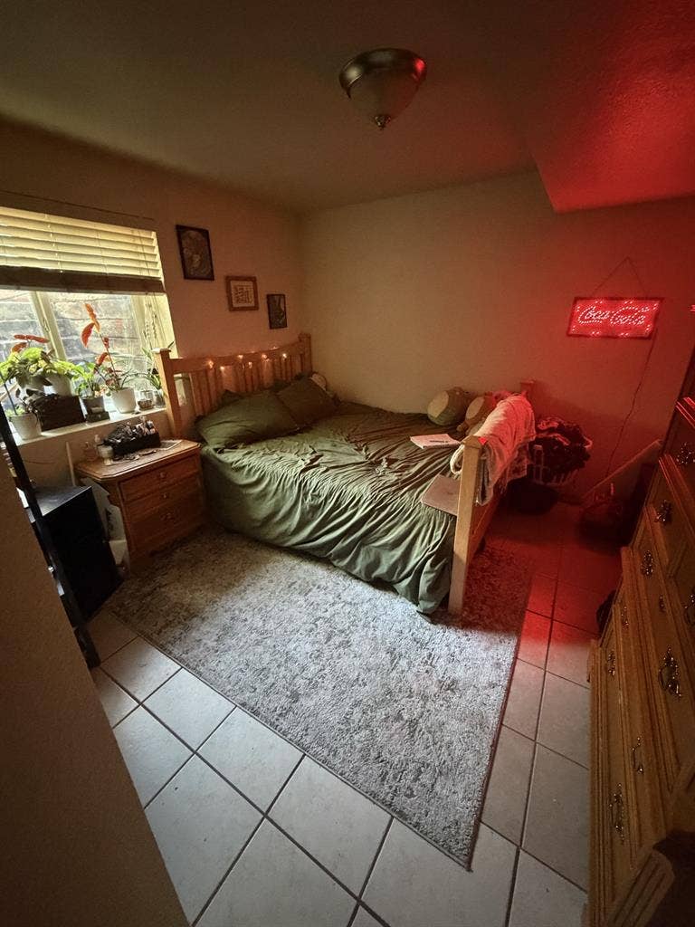 Room for rent near UCCS & 125