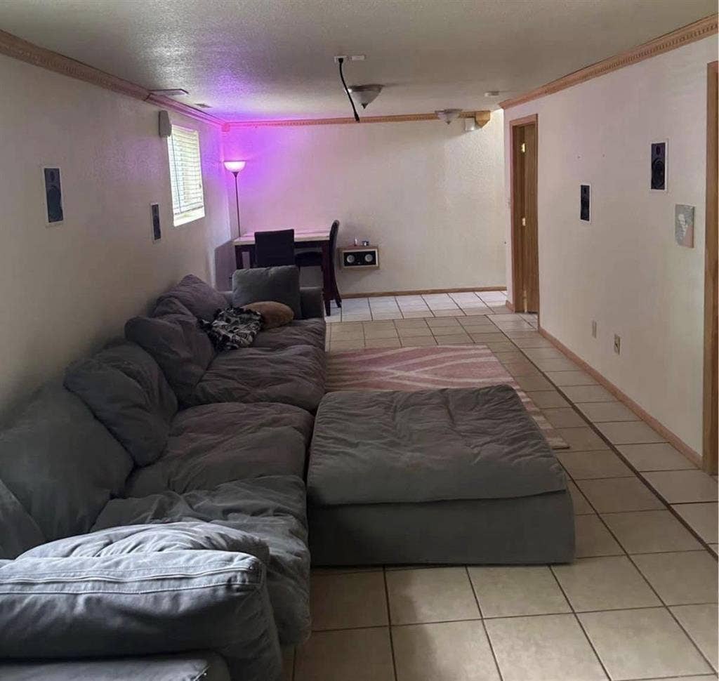Room for rent near UCCS & 125