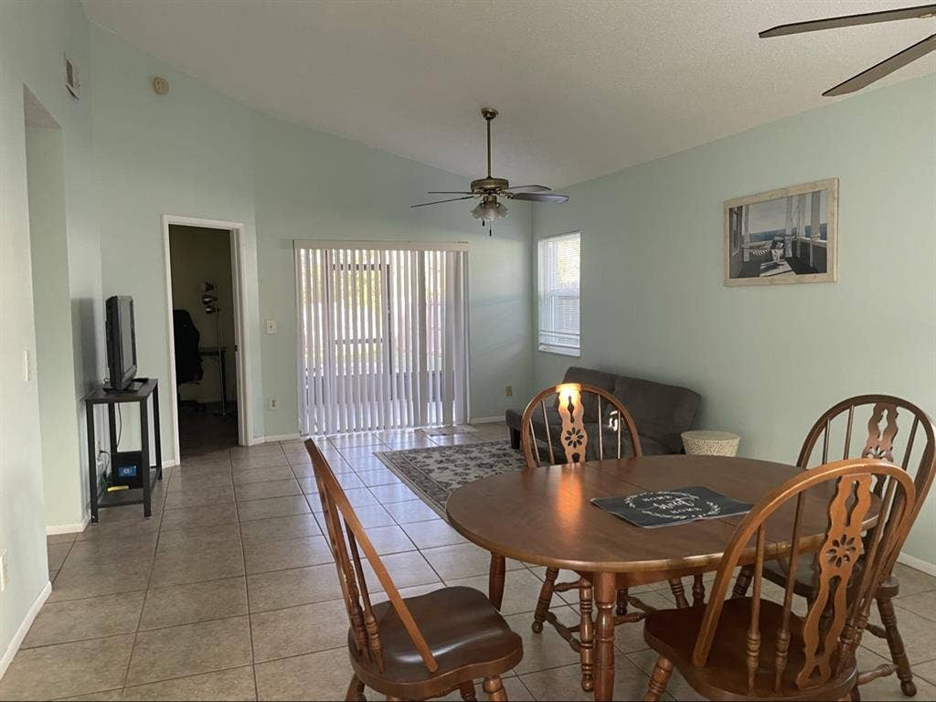 Private Master Room close to UCF