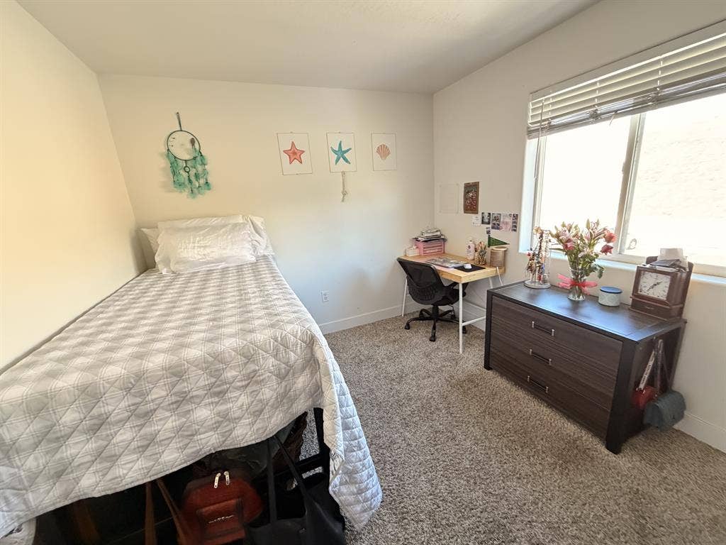 GIRLS ONLY! FREE Rent For Jul+Aug‼️