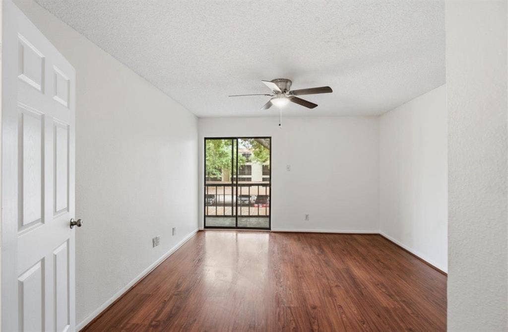 2 Bed 2 Bath