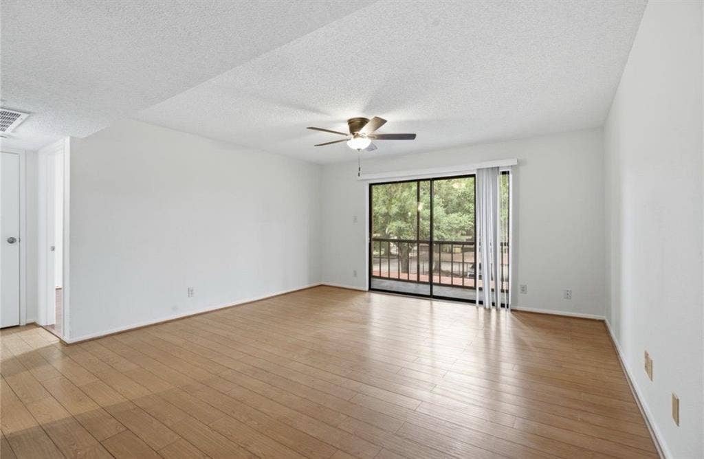 2 Bed 2 Bath