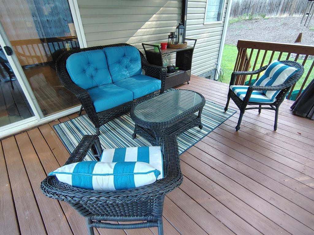 Hendersonville Room For Rent