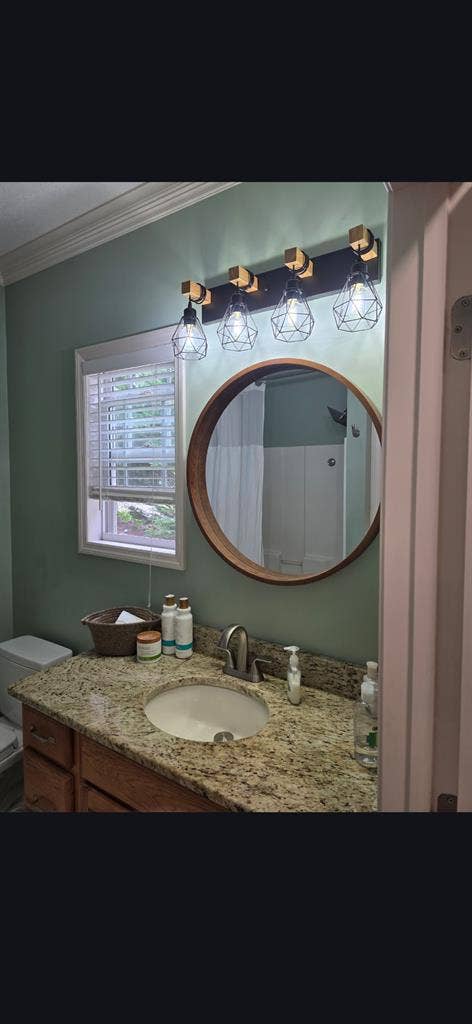 Room for rent super nice and clean