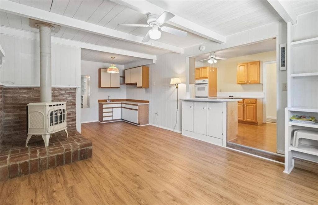 Private room in 3x2 House