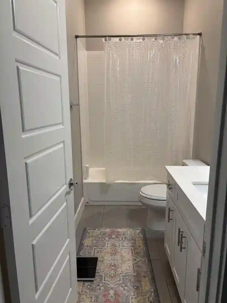 Luxury King Suite|Allen
