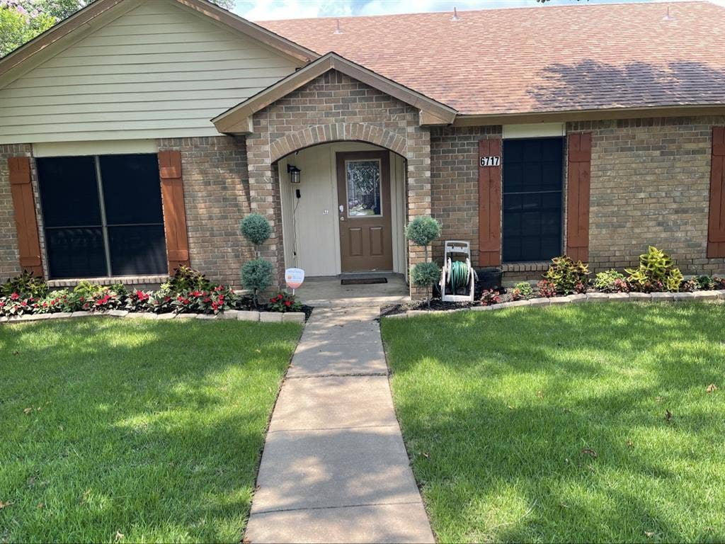 West Plano room for rent