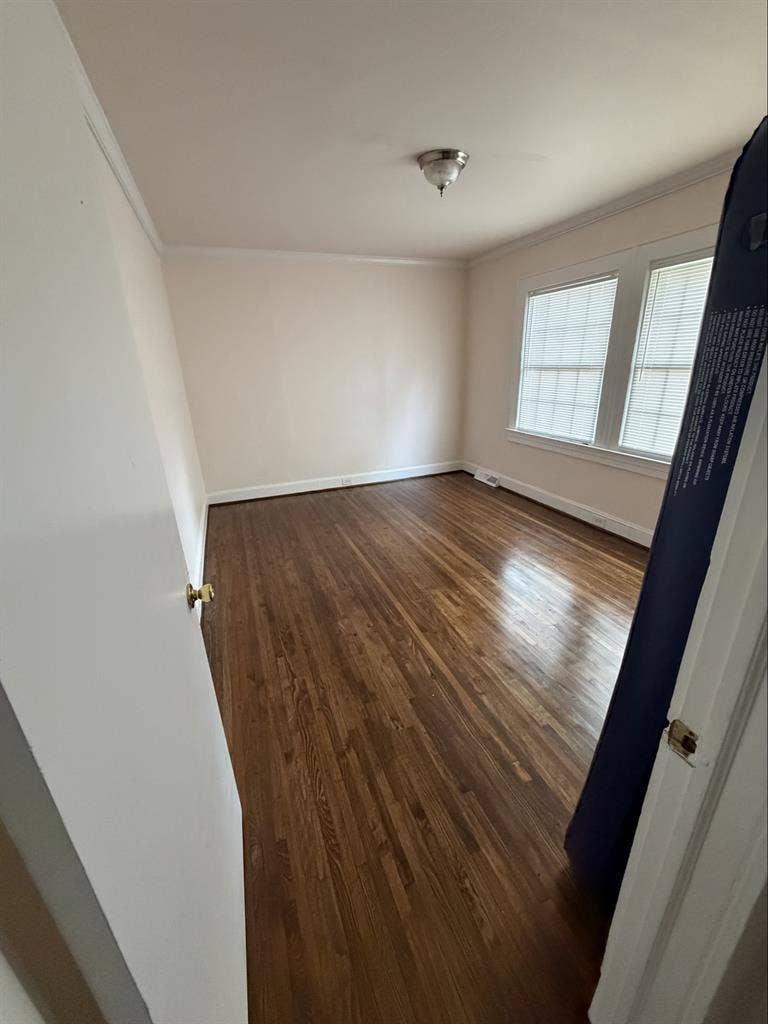 Two rooms for rentt