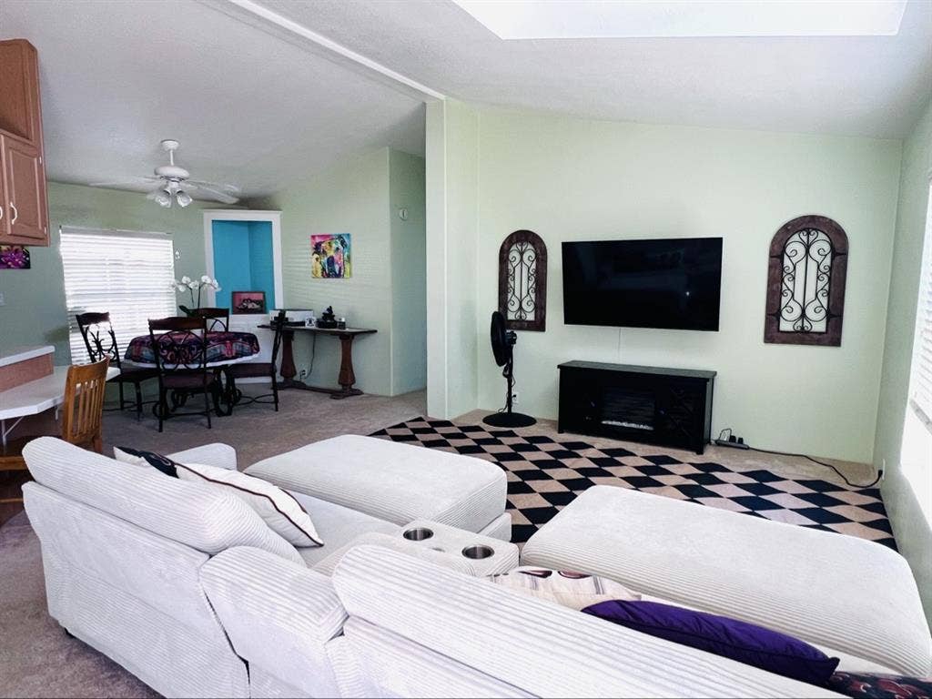 TWO ROOMS FOR RENT IN HB BUNGALOW