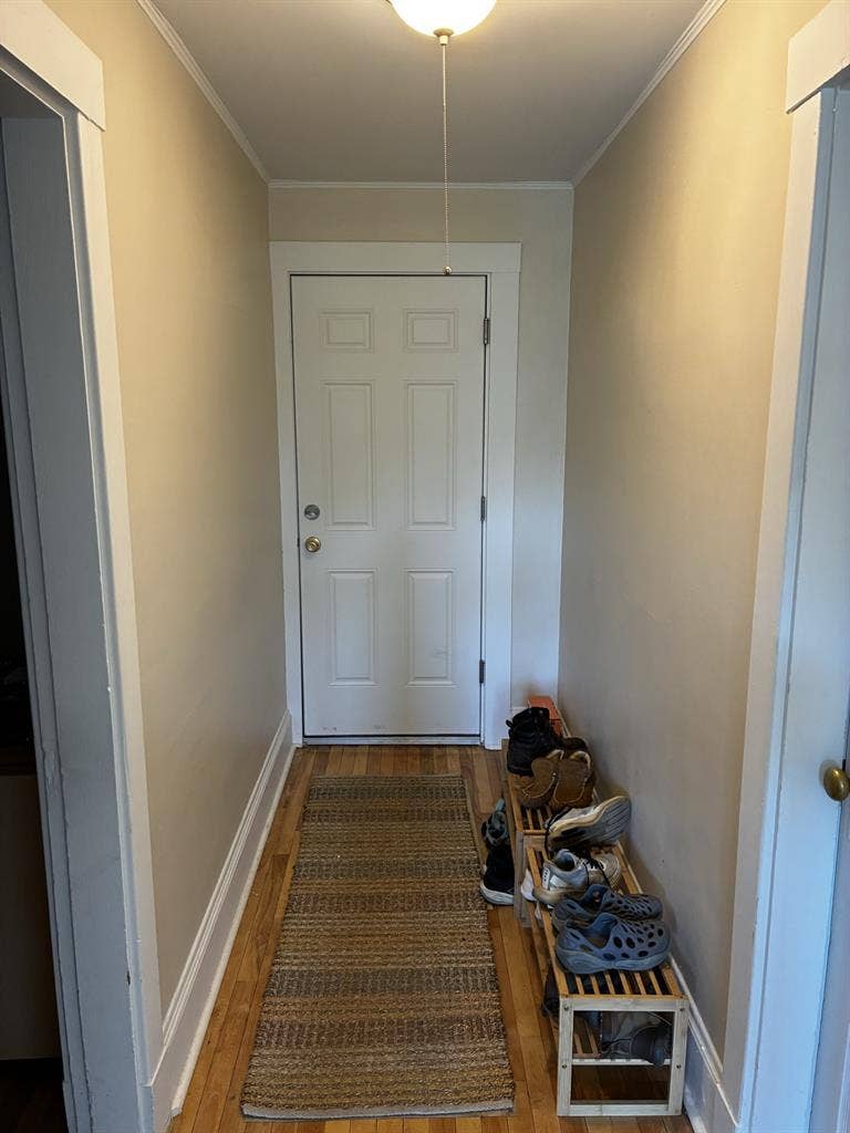 2nd Floor Apartment in Knightville