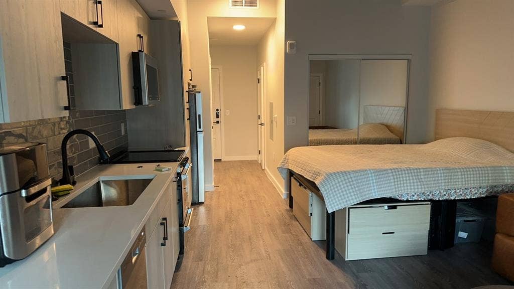 Studio Apartment - Fall 26 Sublease