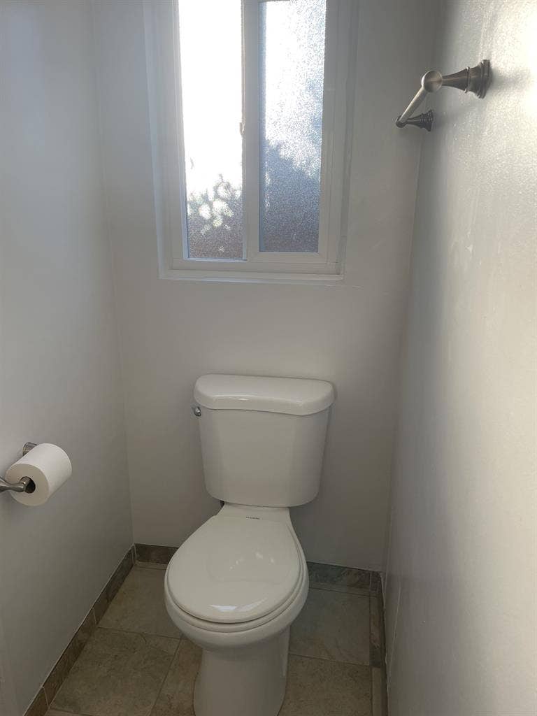 Master Bedroom w/ half bath in SaMo