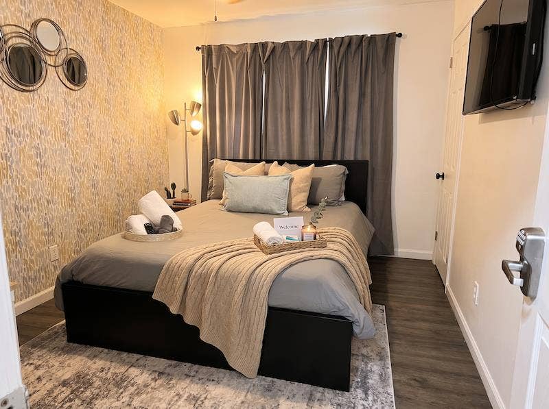 Room For Working Professionals