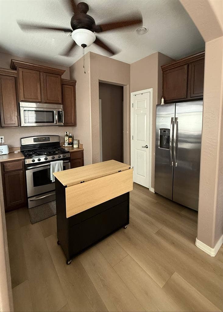 Private room in Surprise, AZ
