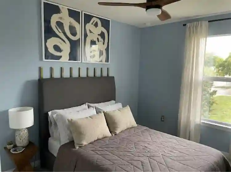 Private Room in Quiet Home