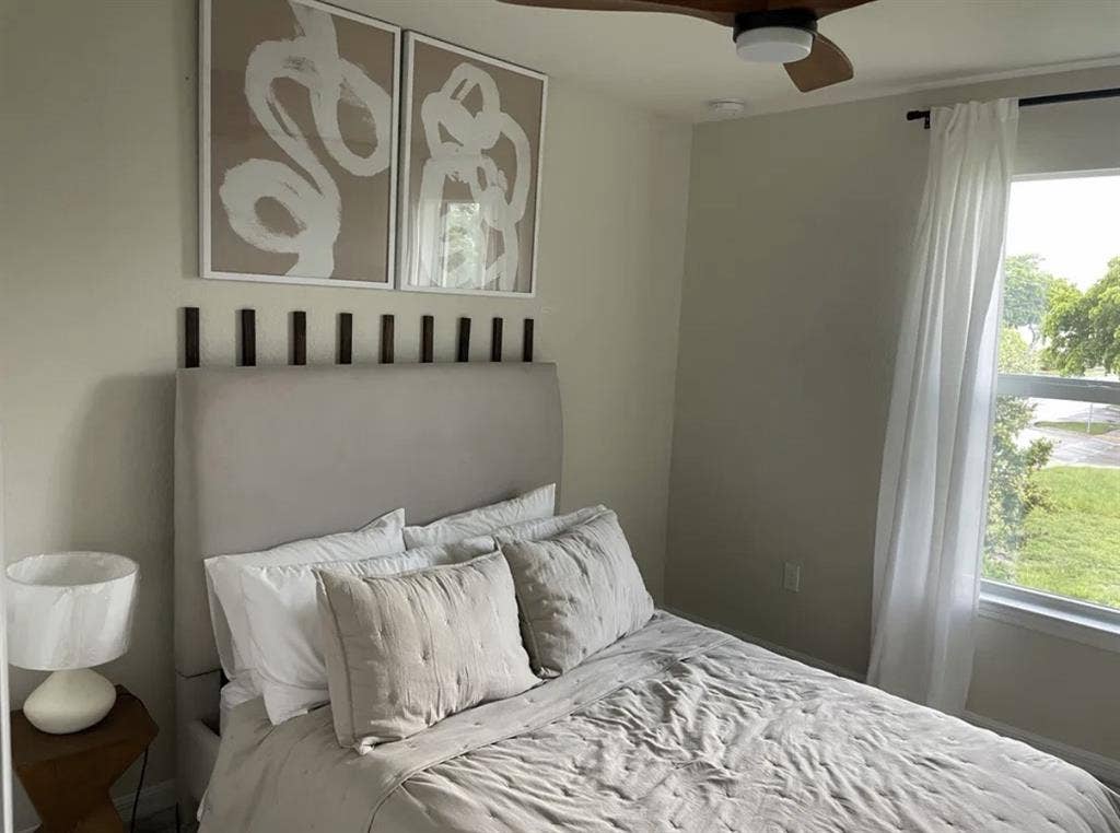 Private Room in Quiet Home