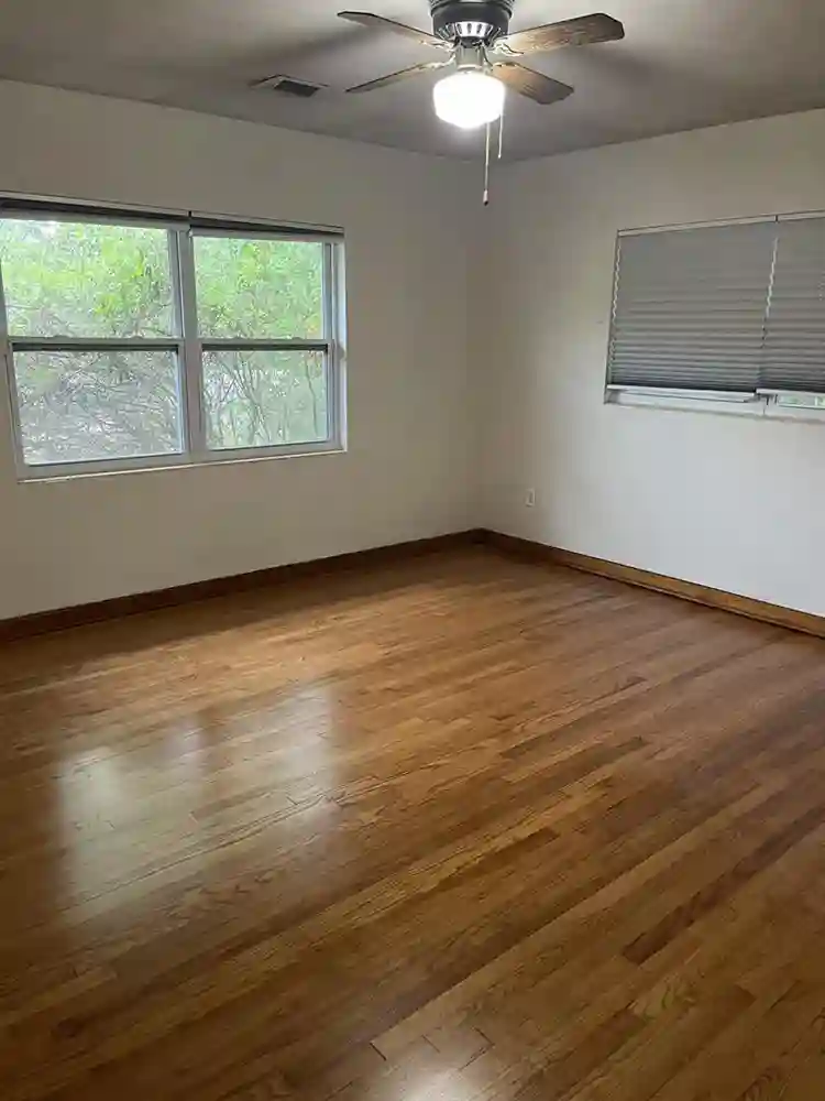 4/2 House walkable to UF Stadiumm