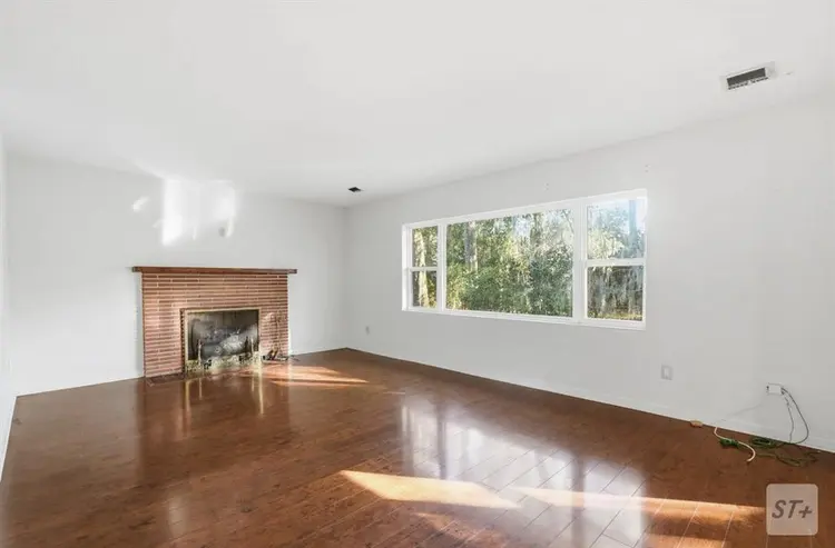 4/2 House walkable to UF Stadiumm
