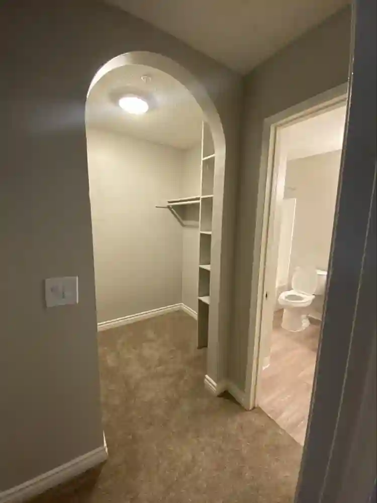 1BED 1 BATH