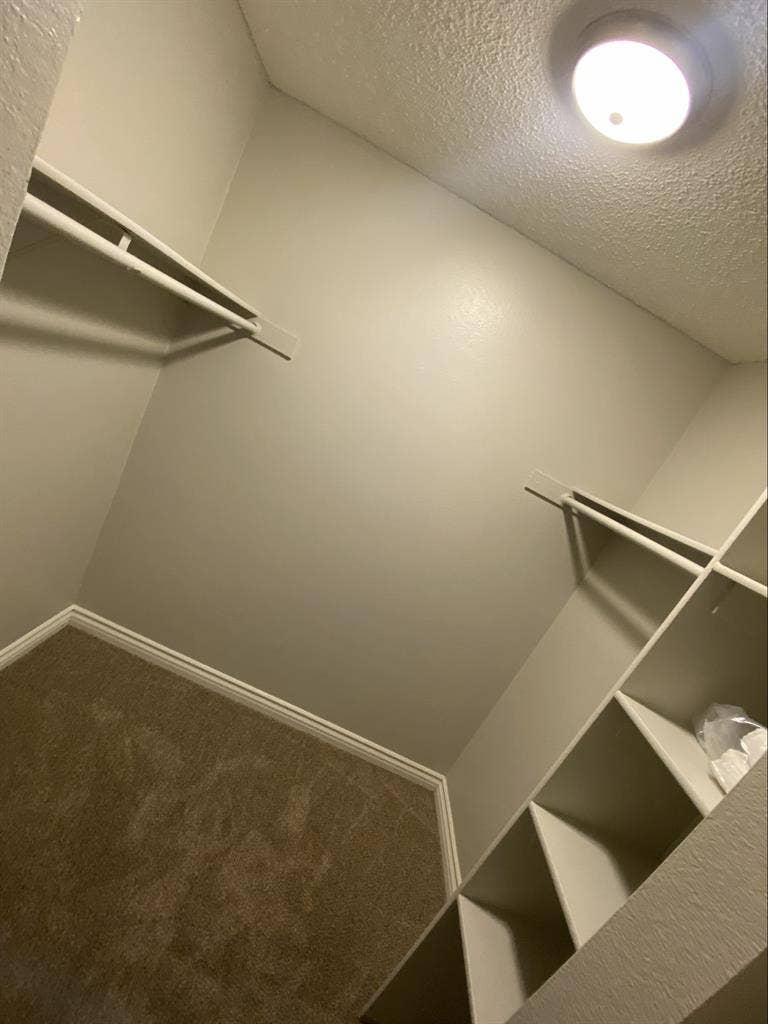 1BED 1 BATH