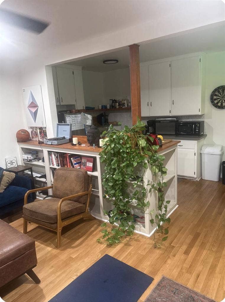 Los Feliz Luxury Sublet (August)