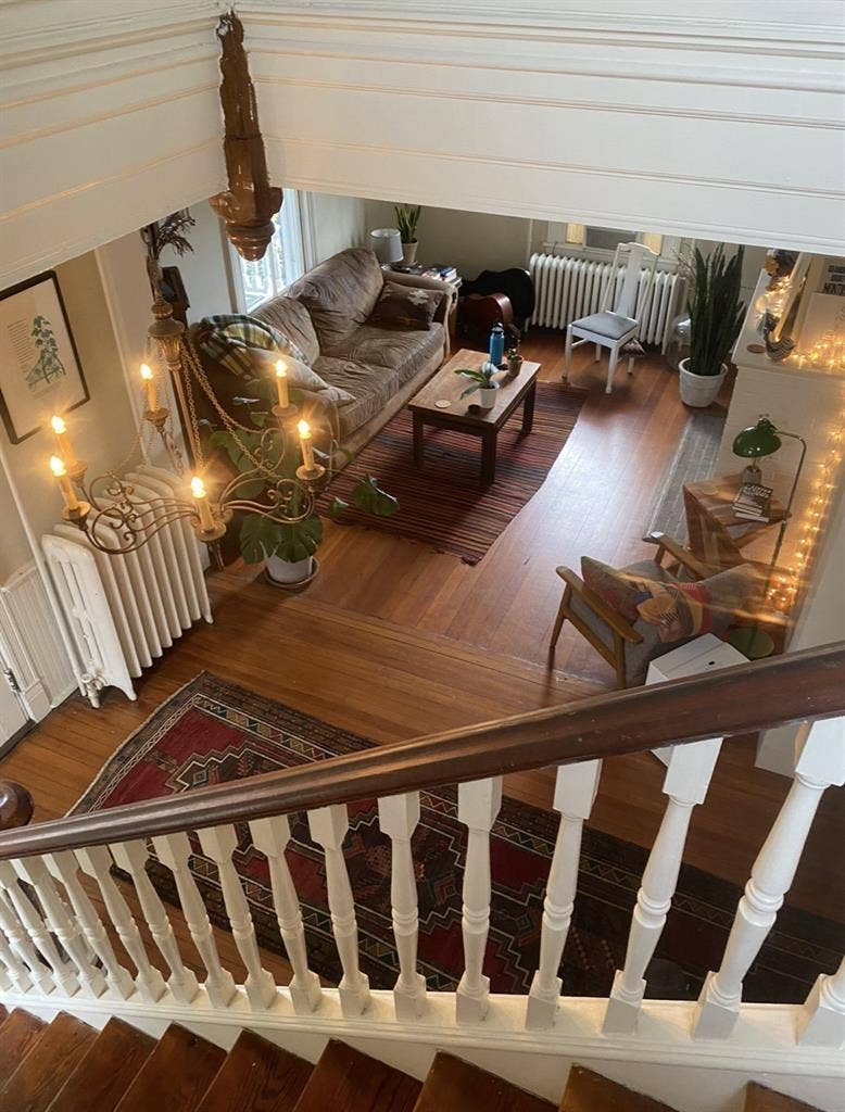 Room for rent near downtown