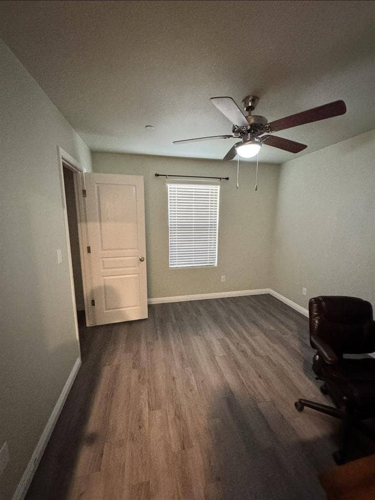 New + Updated home, x 2 Rooms!