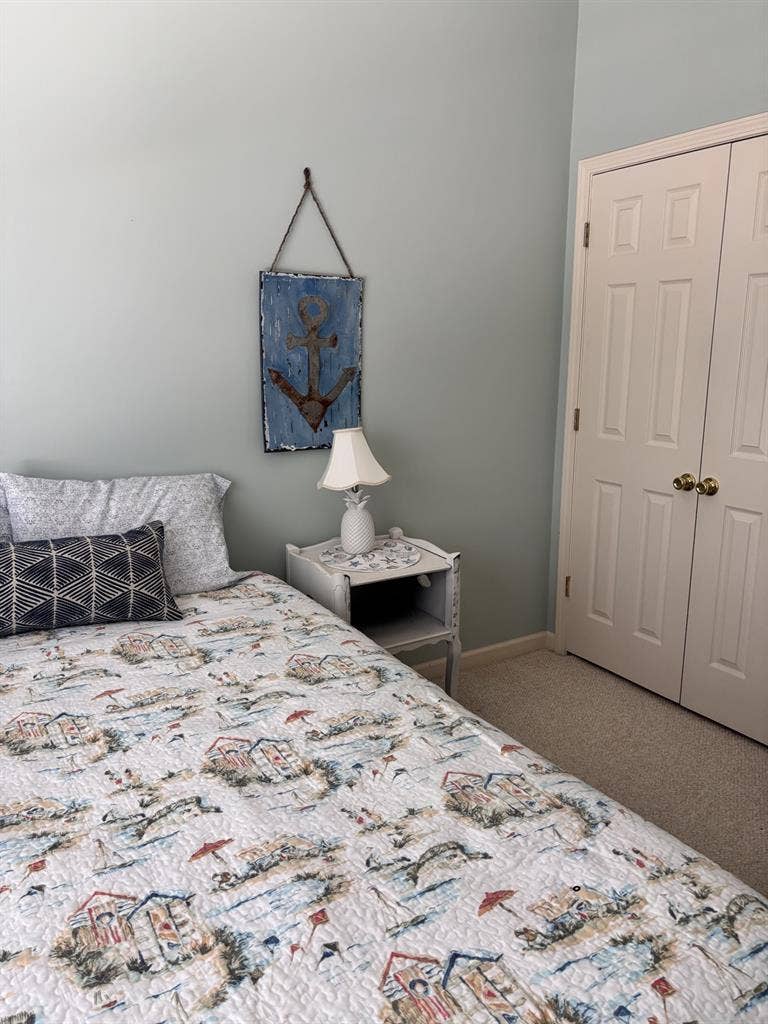 Master bedroom/bath