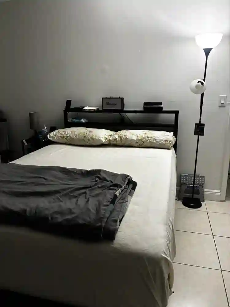 ROOMMATE WANTED….. master bedroom!!