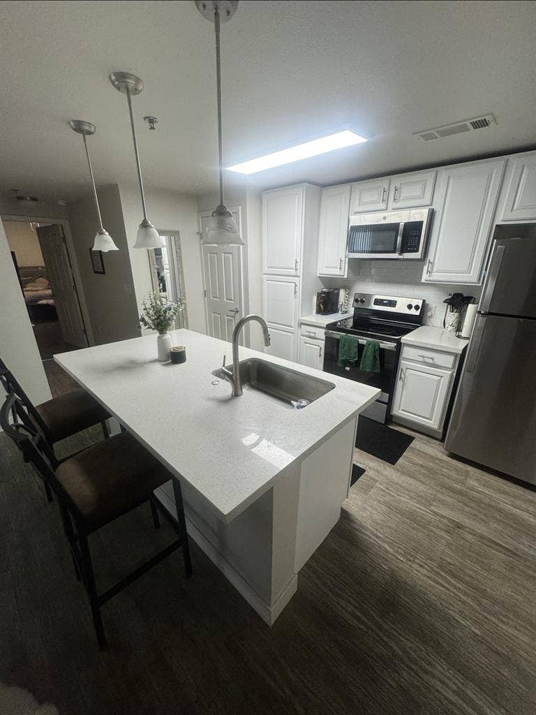 Roommate Wanted – Move In ASAP