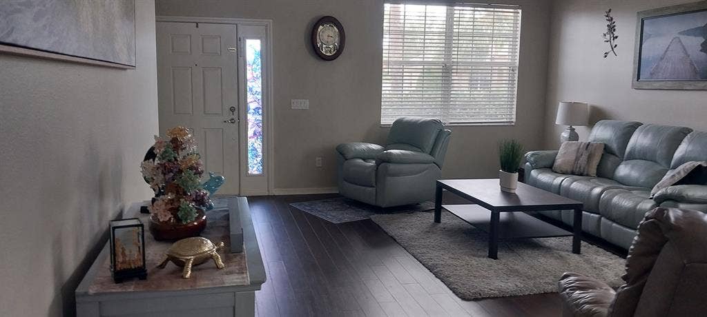 Room for rent 8-1-26 in Sanford