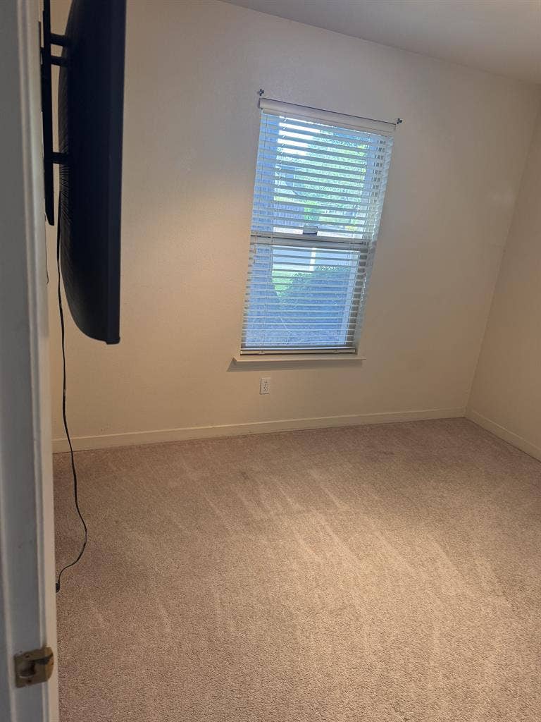 Room for Rent in Elk Grove