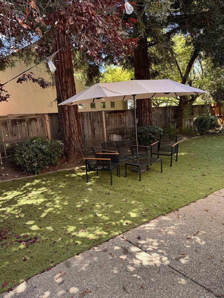 Room for Rent in Elk Grove