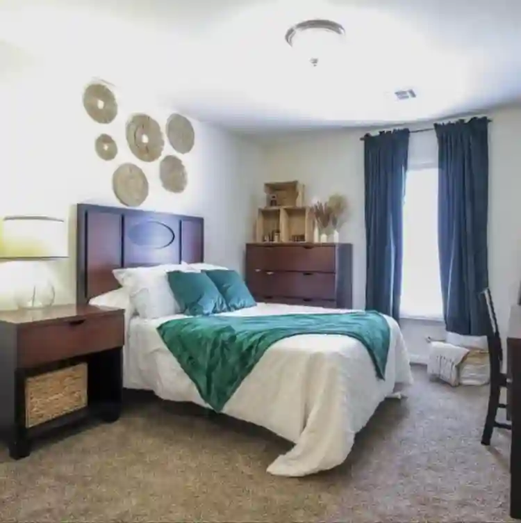 LEASE TAKEOVER – WICHITA, KS