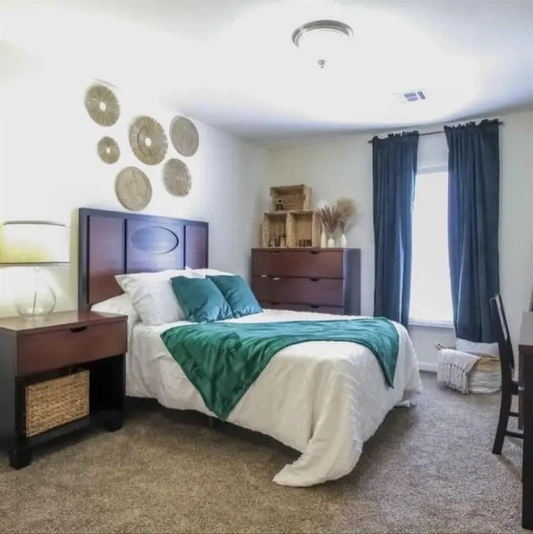 LEASE TAKEOVER – WICHITA, KS