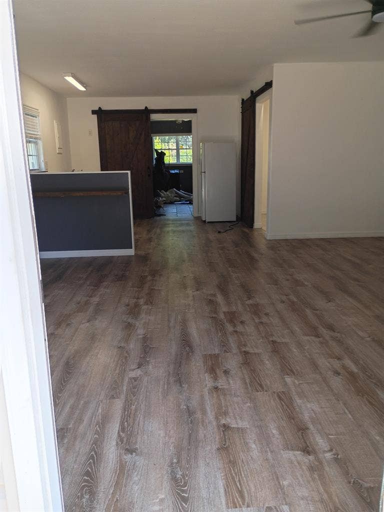 1 br 1 bath with pool access
