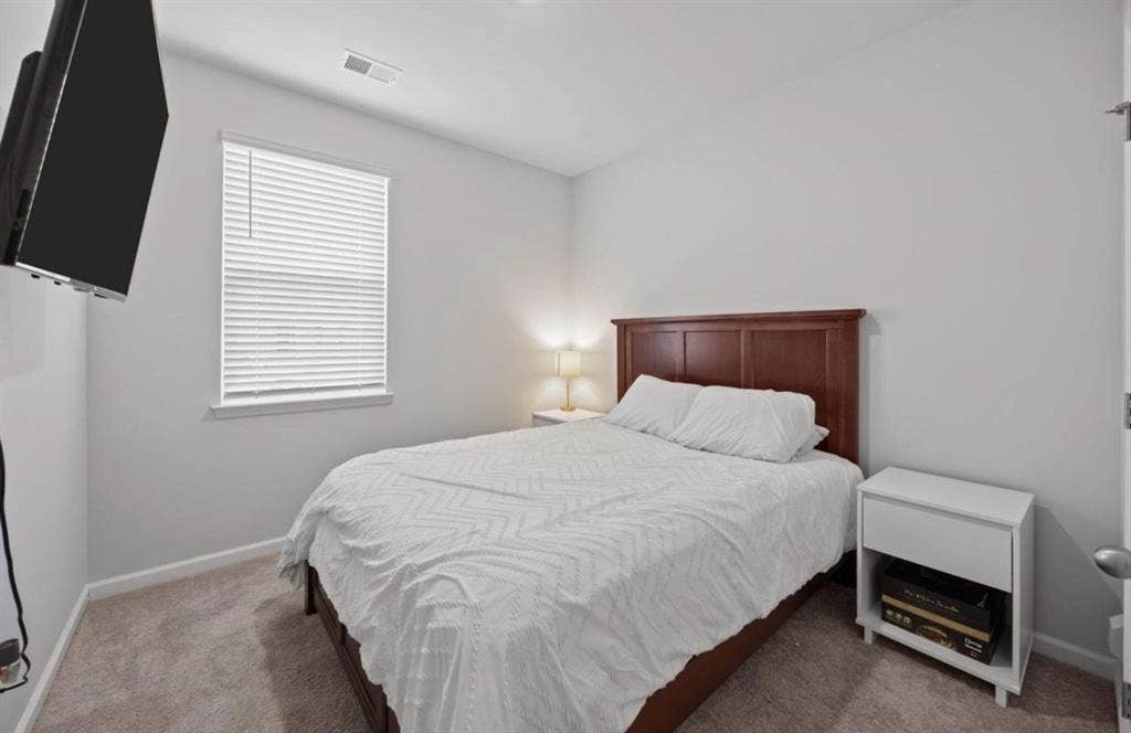 Bedroom for Rent