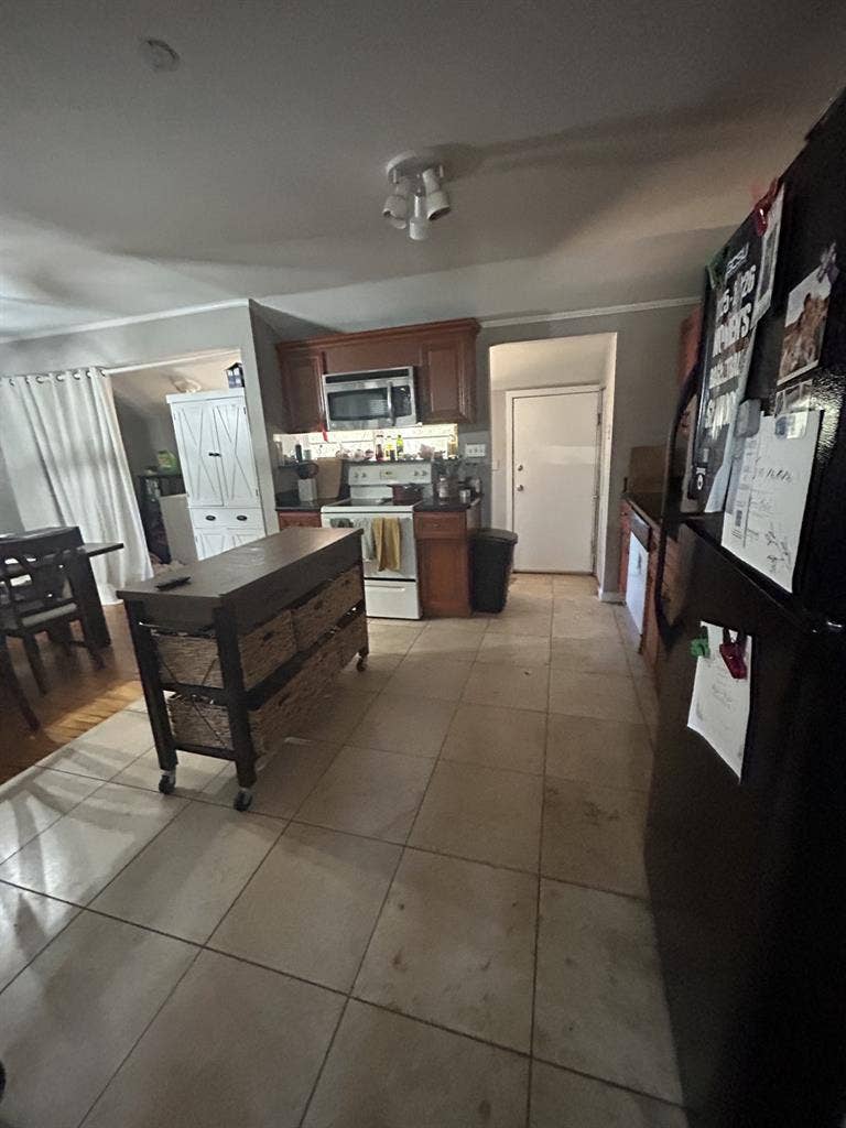 Renting a room!