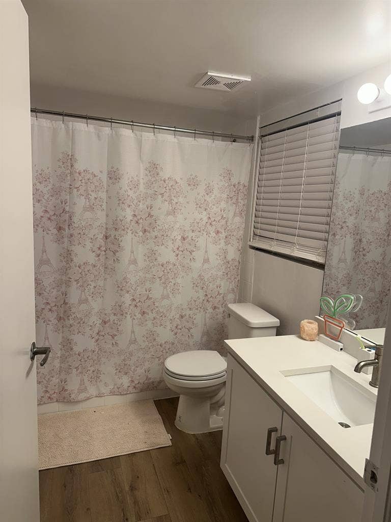 Master bedroom,