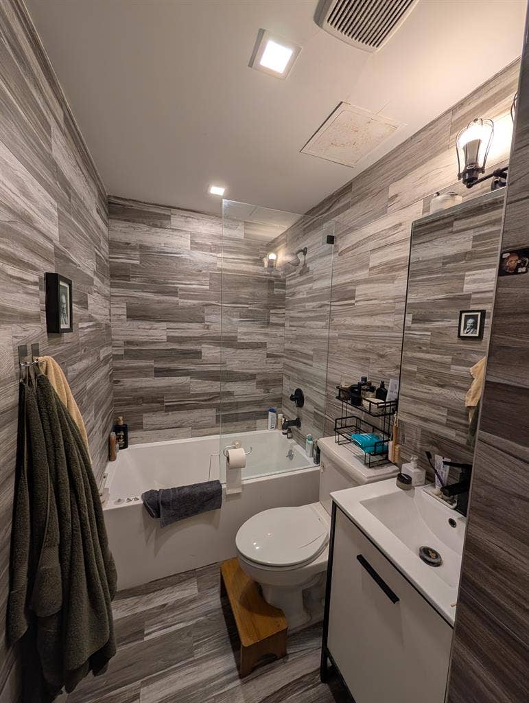 Ridgewood Furnished space