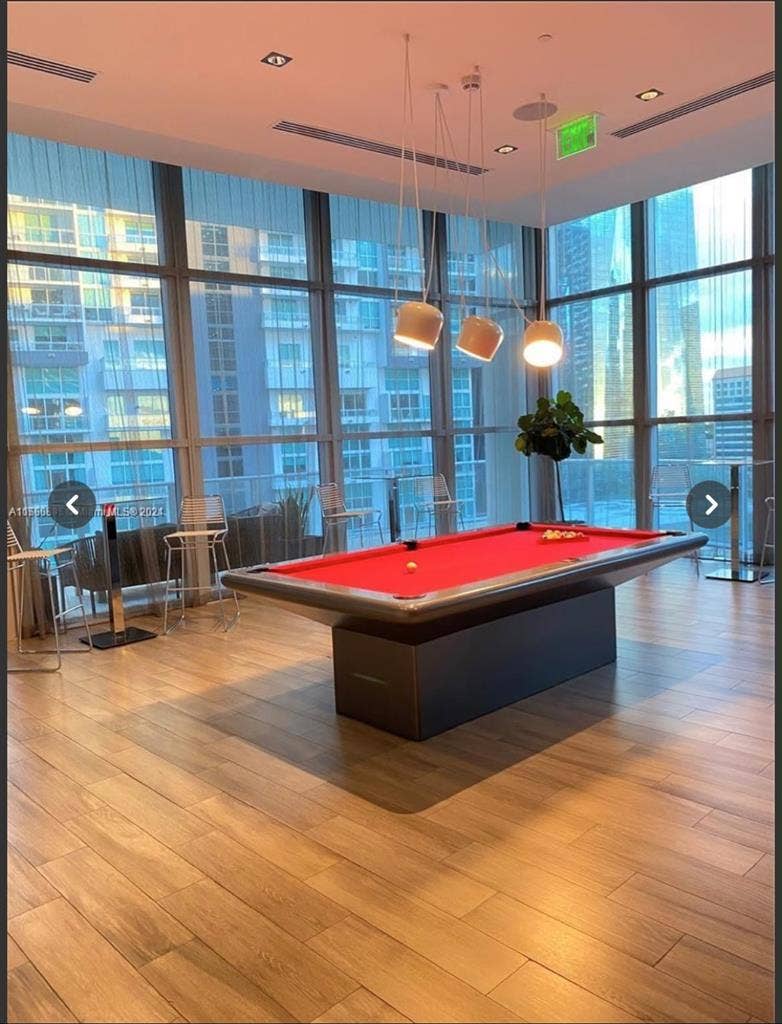 🏡 Looking for a roommate (Brickell