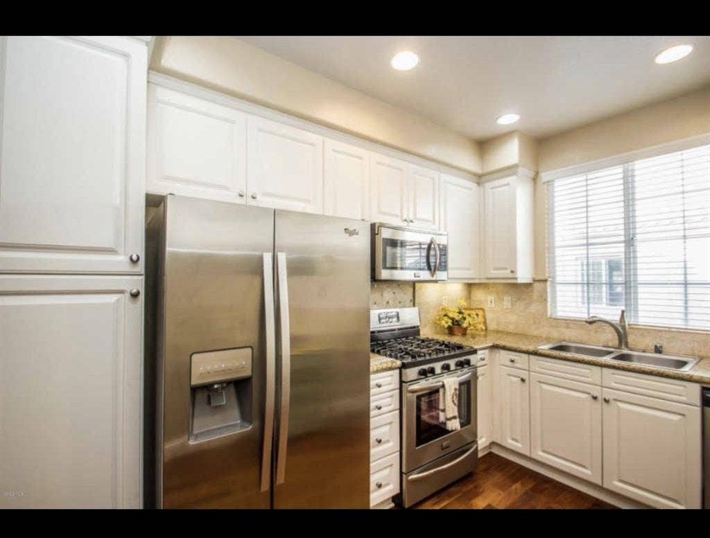 Room Available - Old Town Camarillo